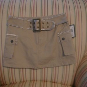 junior girls shorts. khaki/ size 9/10